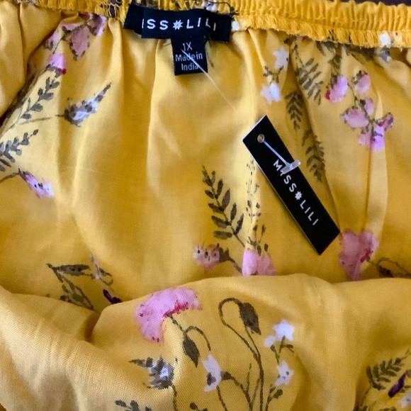 NEW OFF SHOULDER FLORAL BLOUSE SIZE 1X - Picture 2 of 3